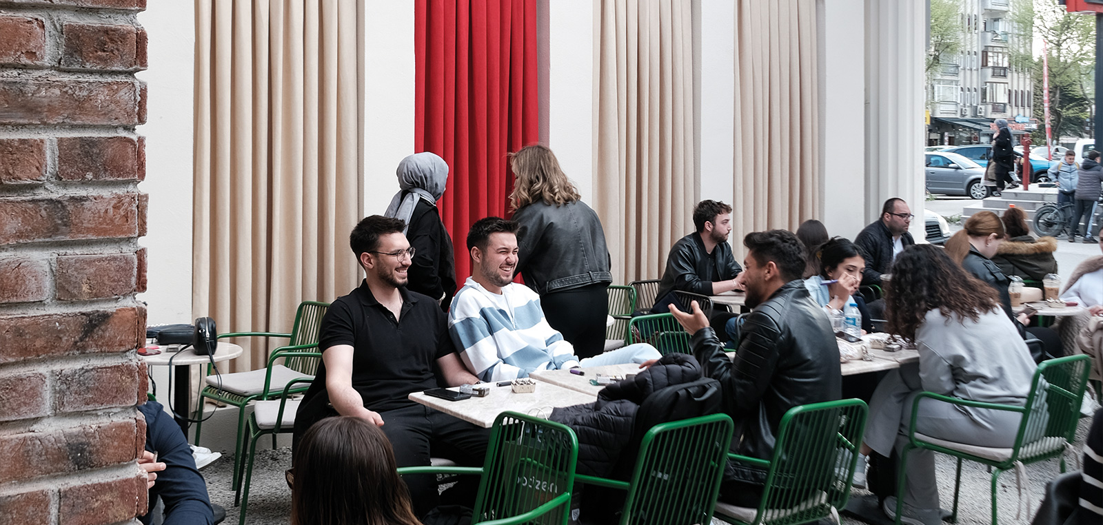 çengelköy arada kahve dükkanı