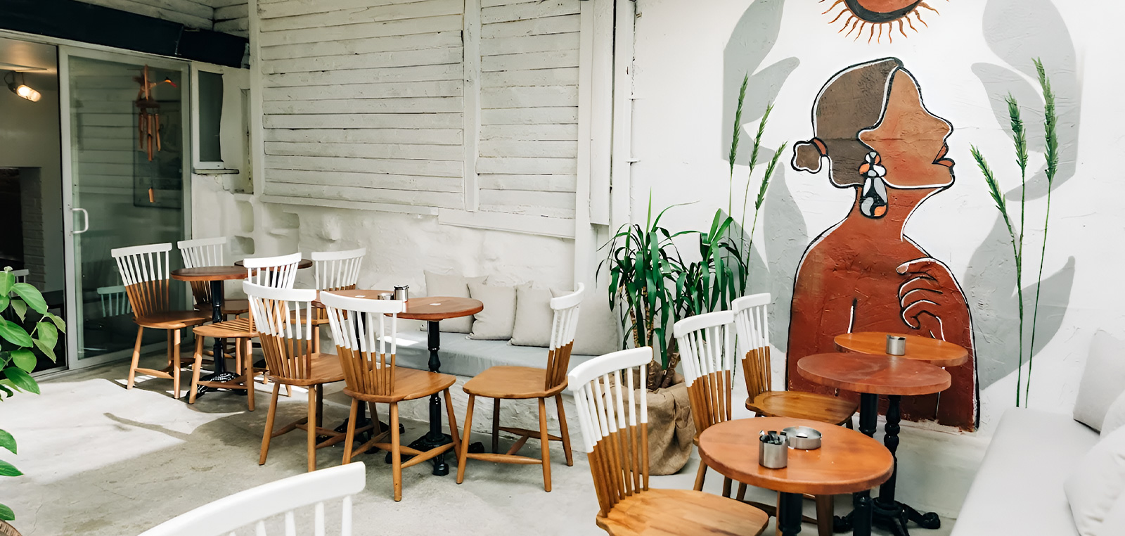 çengelköy arada kahve dükkanı