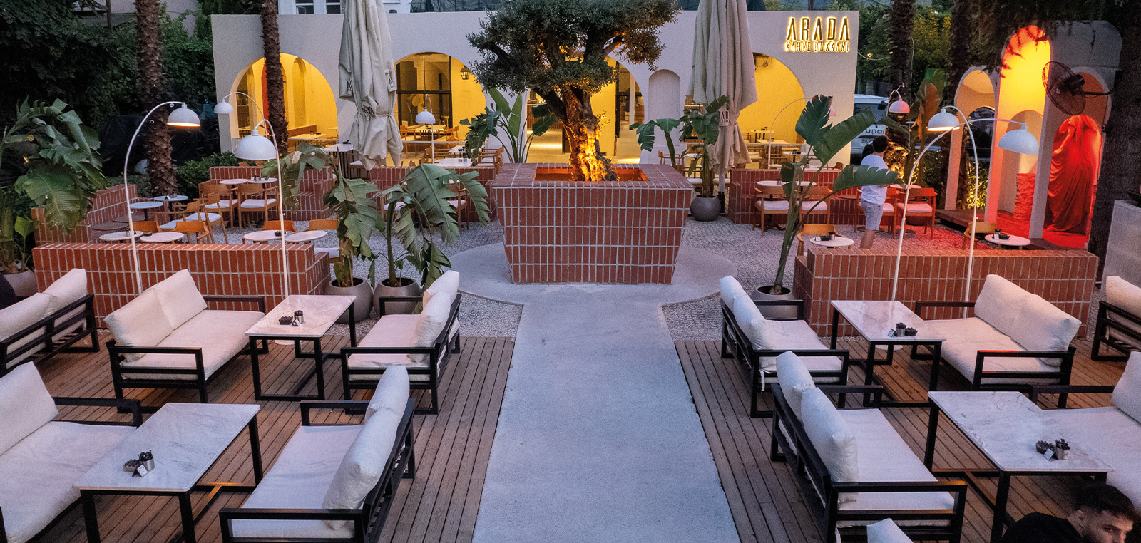 çengelköy arada kahve dükkanı